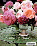 Arranging_flowers